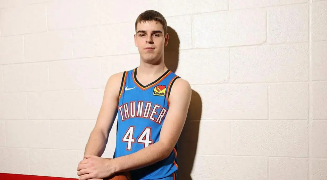 联盟插手？雷霆22胜1负引众队恐慌，记者爆料赛季中期将有大动作