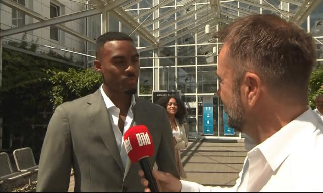 新球体育网页版-拜仁敲定荷兰兽腰，莱万去巴萨要等利物浦先换枪？