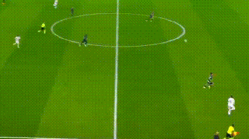 新球体育下载-5-2!欧冠5队晋级在望:巴黎+皇马大胜,黑马或携手4豪门进8强