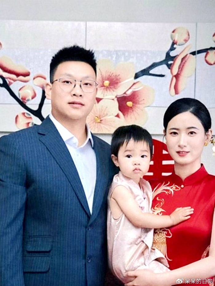 新球体育网页版-中国乒乓球一幕后功臣举办婚礼，因孙颖莎与娇妻结缘，已育有宝宝|王翔|河北|翔哥|教练|莎莎_新浪体育_新浪新闻
